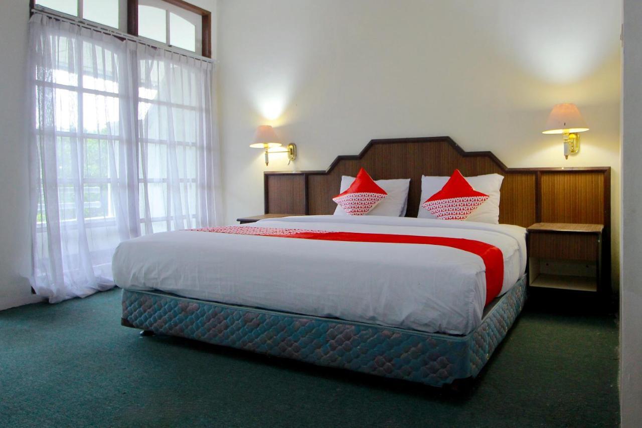 Oyo 2360 Hotel Rio Bengkulu Bagian luar foto