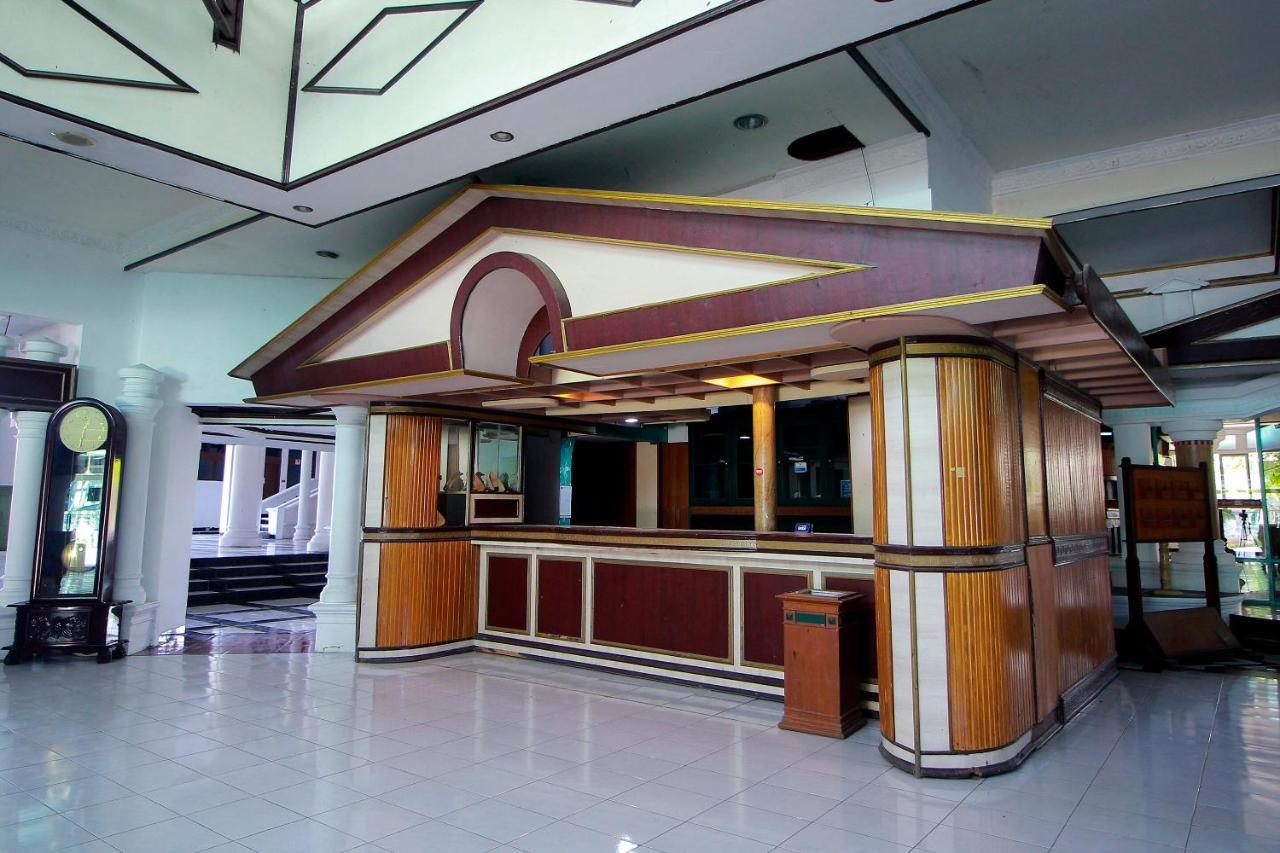 Oyo 2360 Hotel Rio Bengkulu Bagian luar foto