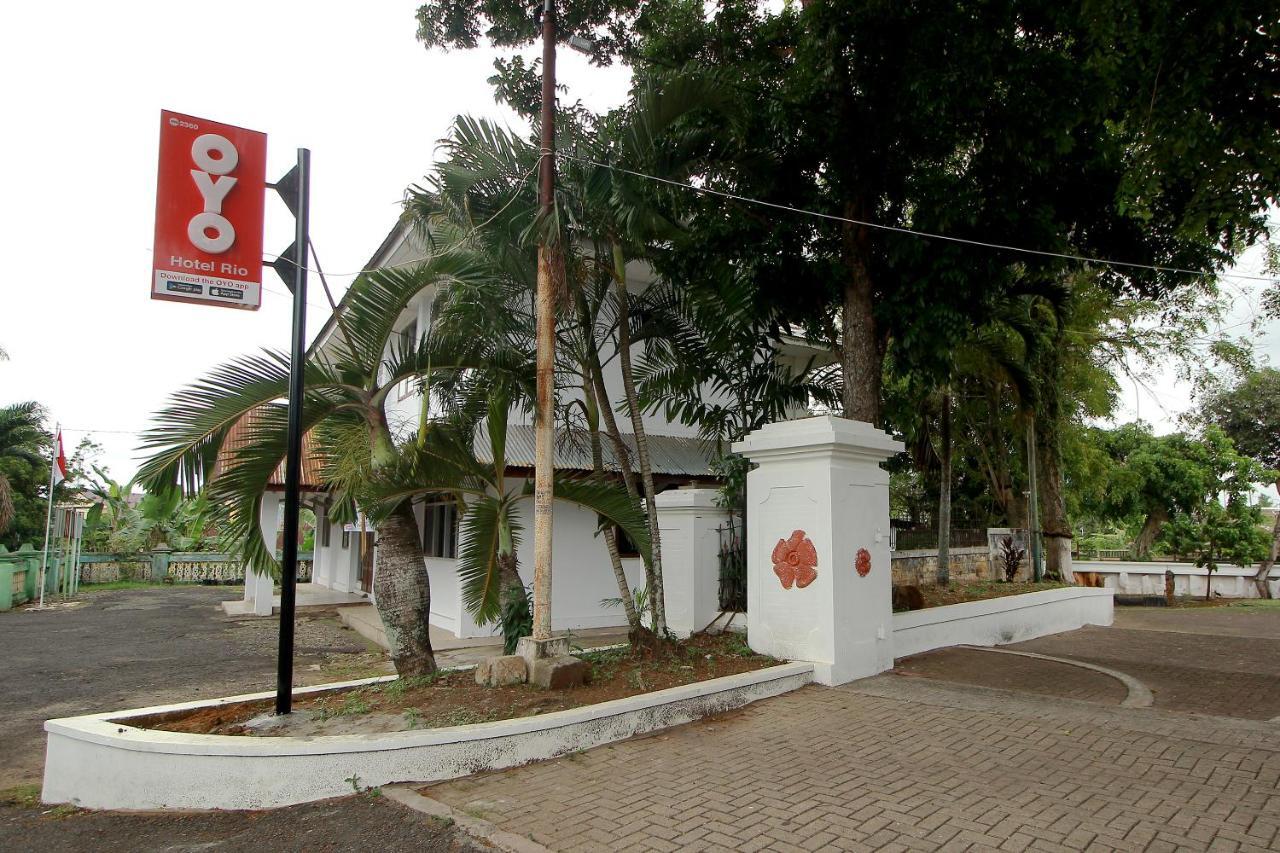 Oyo 2360 Hotel Rio Bengkulu Bagian luar foto