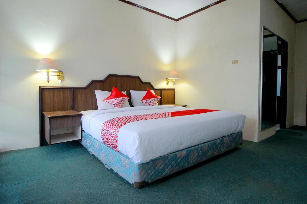 Oyo 2360 Hotel Rio Bengkulu Bagian luar foto